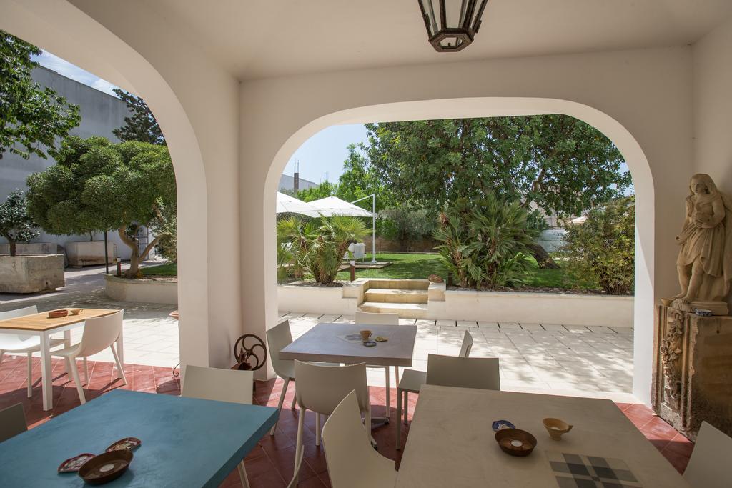 Li Pappi Antico Casale Bed & Breakfast Galatina Dış mekan fotoğraf