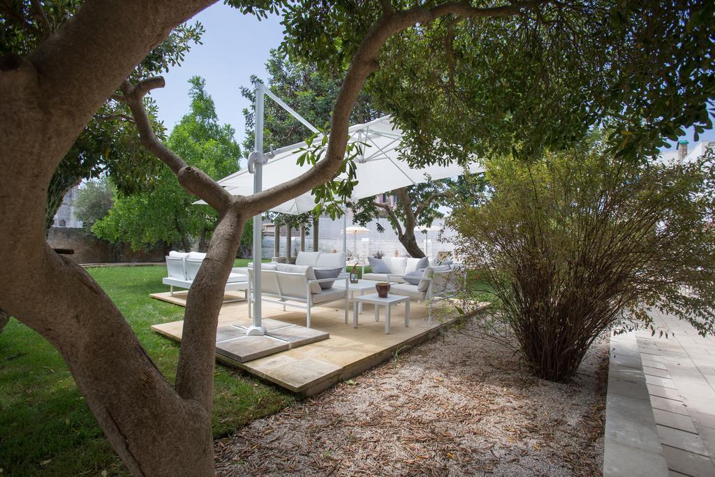 Li Pappi Antico Casale Bed & Breakfast Galatina Dış mekan fotoğraf