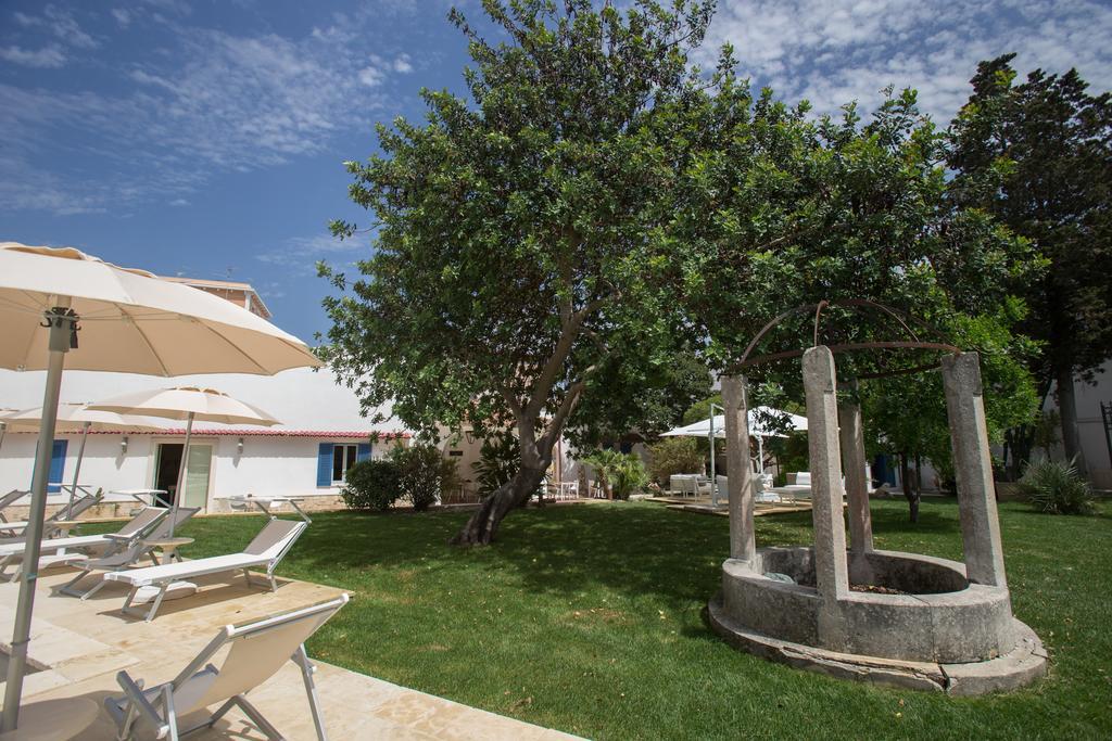 Li Pappi Antico Casale Bed & Breakfast Galatina Dış mekan fotoğraf