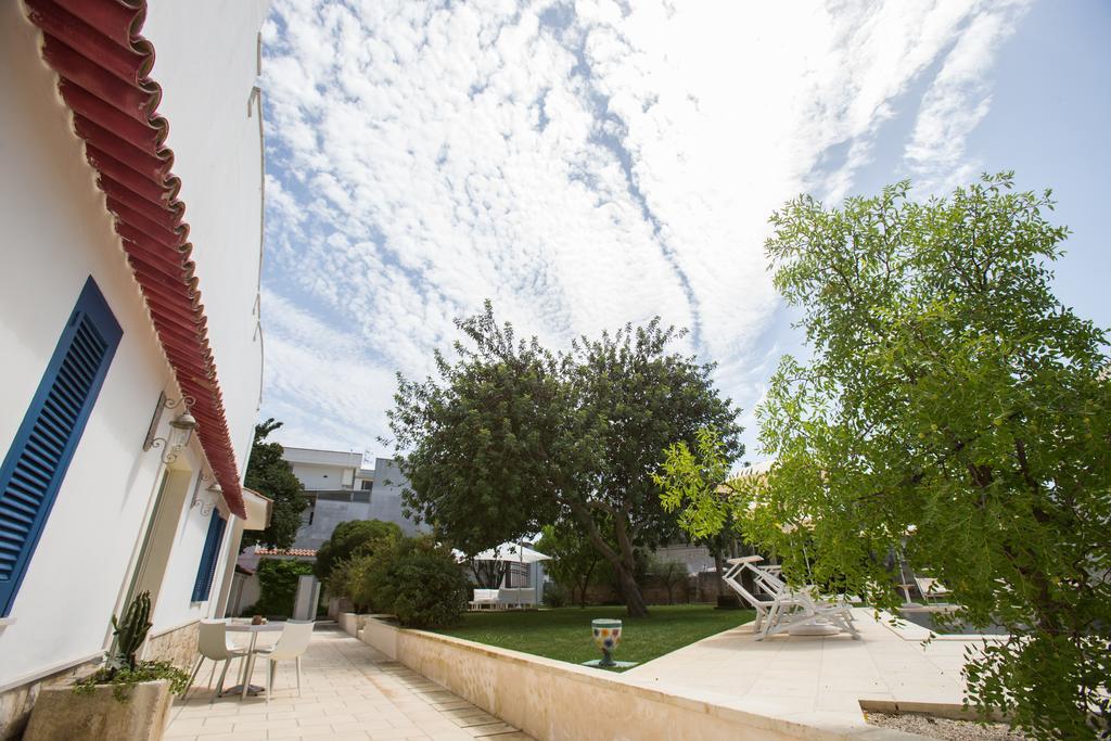 Li Pappi Antico Casale Bed & Breakfast Galatina Dış mekan fotoğraf