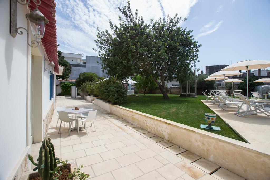 Li Pappi Antico Casale Bed & Breakfast Galatina Dış mekan fotoğraf