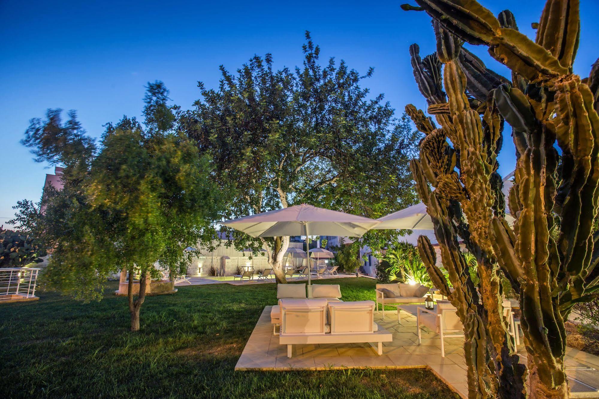 Li Pappi Antico Casale Bed & Breakfast Galatina Dış mekan fotoğraf