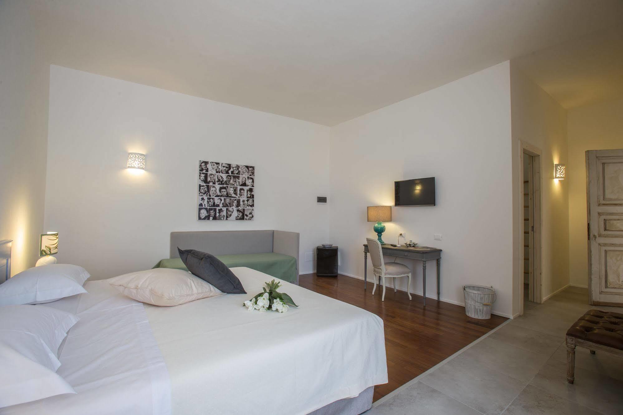 Li Pappi Antico Casale Bed & Breakfast Galatina Dış mekan fotoğraf